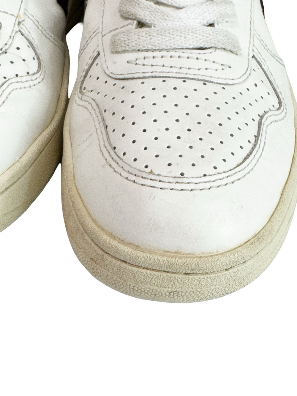 Veja V-10 Leather White Black Sneaker 7 - Picture 5 of 16